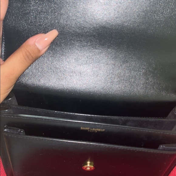 Sunset logo chain bag, brand new only worn twice . Bag comes with box. - Picture 6 of 10